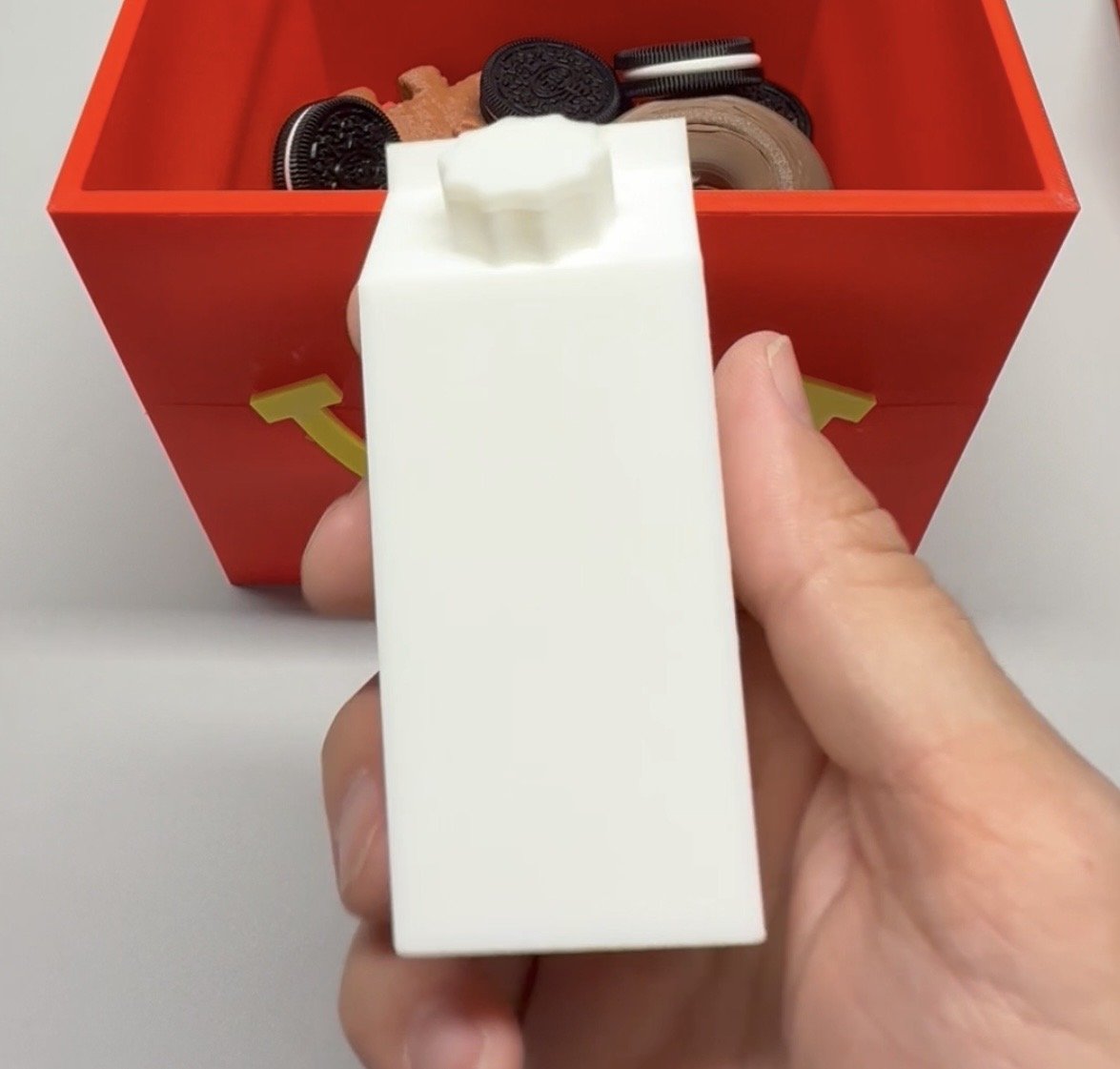 Mini Milk Carton (Hollow, Working Lid)